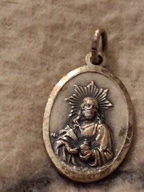 vintage jesus charm no chain